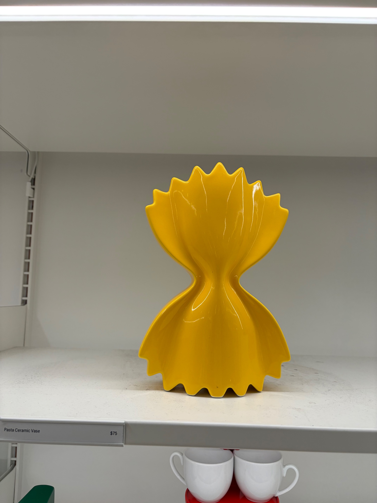 Yellow farfalle ceramic vase